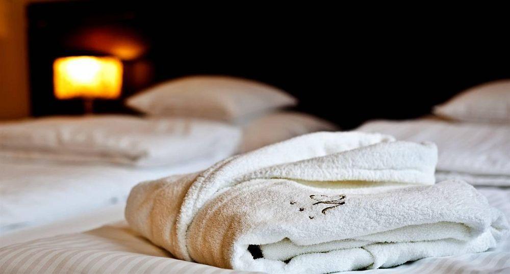Hotel Niemcza Wino & Spa Εξωτερικό φωτογραφία